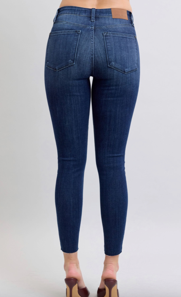 Judy Blue Dark Wash Skinny Jeans-Denim-Judy Blue-Three Birdies Boutique, Women's Fashion Boutique Located in Kearney, MO